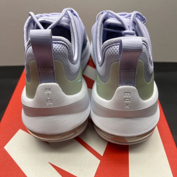 Women’s Nike Air Max Axis Prem- Brand new in box- Size 6.5 - Picture 8 of 11